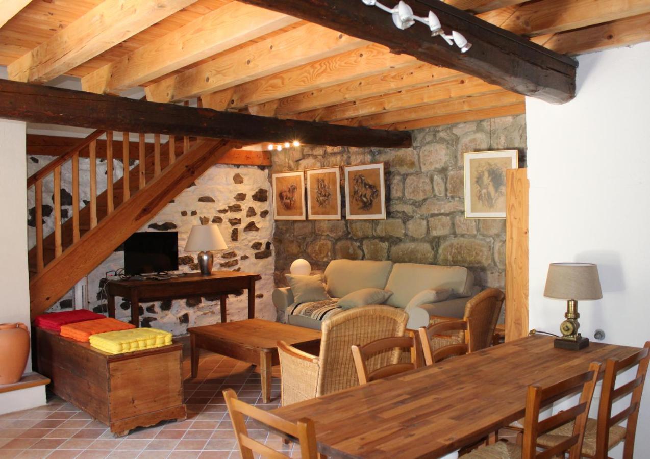 Maison de 1692 et son Jacuzzi et sa dépendance, avec une Vue exceptionnelle sur la Cité Médiévale de Carcasona Exterior foto