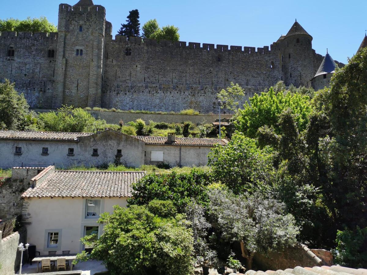 Maison de 1692 et son Jacuzzi et sa dépendance, avec une Vue exceptionnelle sur la Cité Médiévale de Carcasona Exterior foto