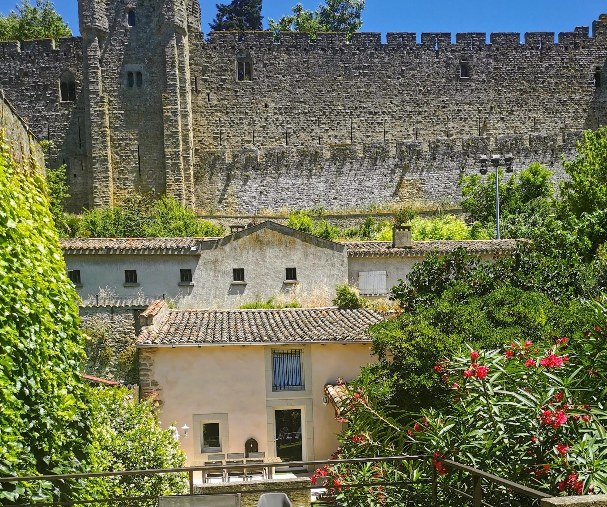 Maison de 1692 et son Jacuzzi et sa dépendance, avec une Vue exceptionnelle sur la Cité Médiévale de Carcasona Exterior foto